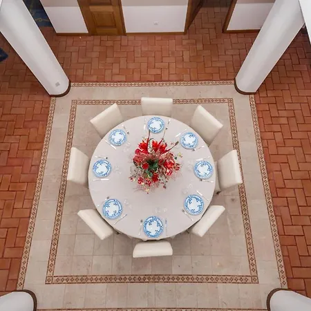 Casa Feliz Villa
