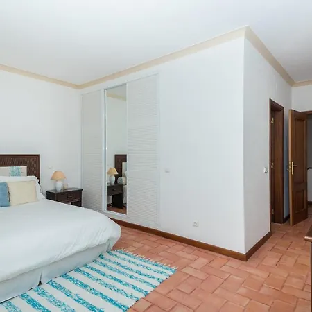 Casa Feliz Estômbar