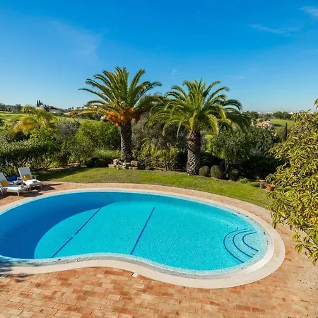 Casa Feliz فيلة Estômbar